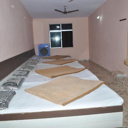 Hotel Parikalp Pachmarhī エクステリア 写真