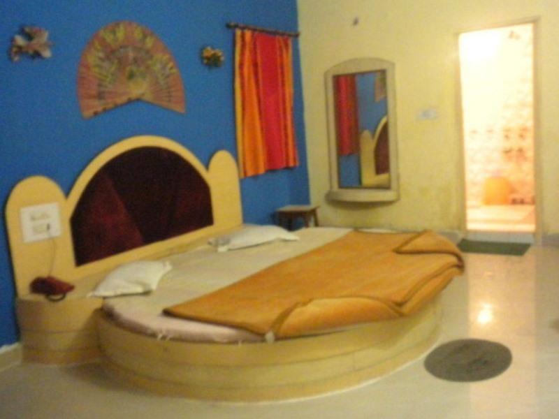 Hotel Parikalp Pachmarhī エクステリア 写真