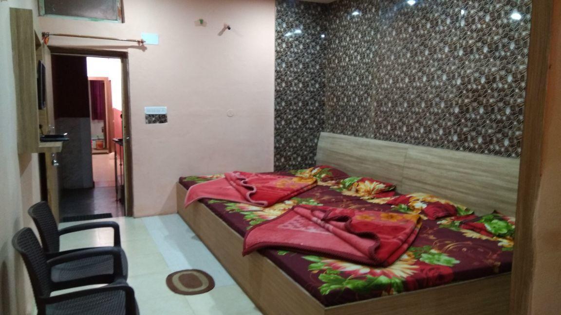 Hotel Parikalp Pachmarhī エクステリア 写真